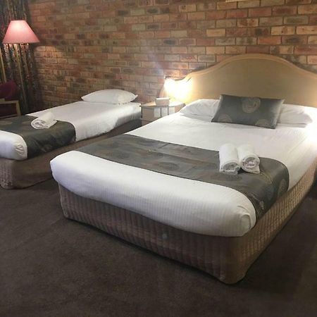 Pines Country Club Motor Inn Shepparton Ngoại thất bức ảnh