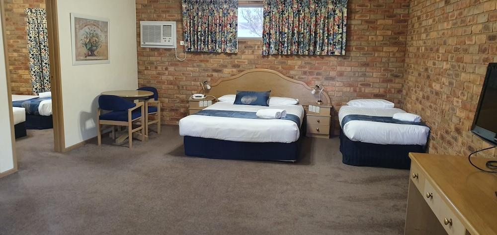 Pines Country Club Motor Inn Shepparton Ngoại thất bức ảnh
