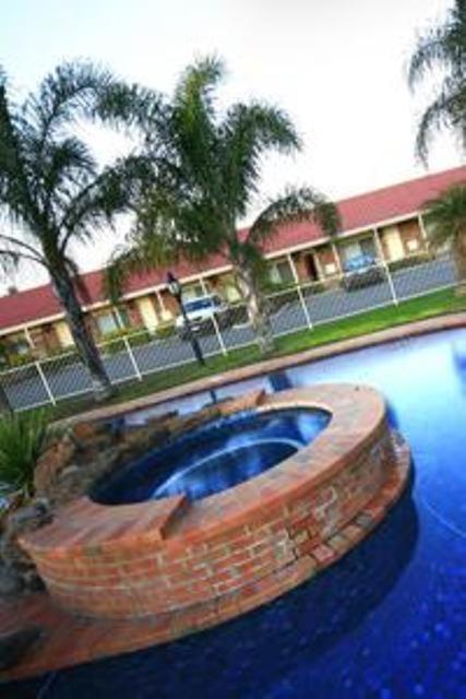 Pines Country Club Motor Inn Shepparton Ngoại thất bức ảnh